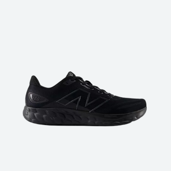 New Balance Fresh Foam 680 V8 4E