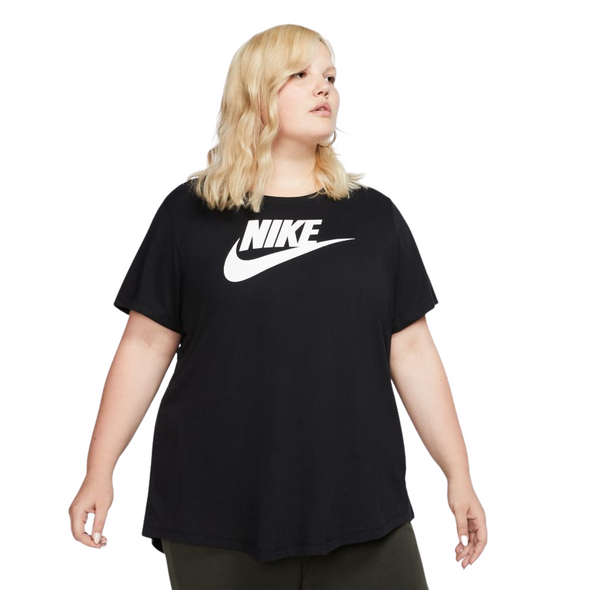 Nike Womens Essential Plus Size Tee