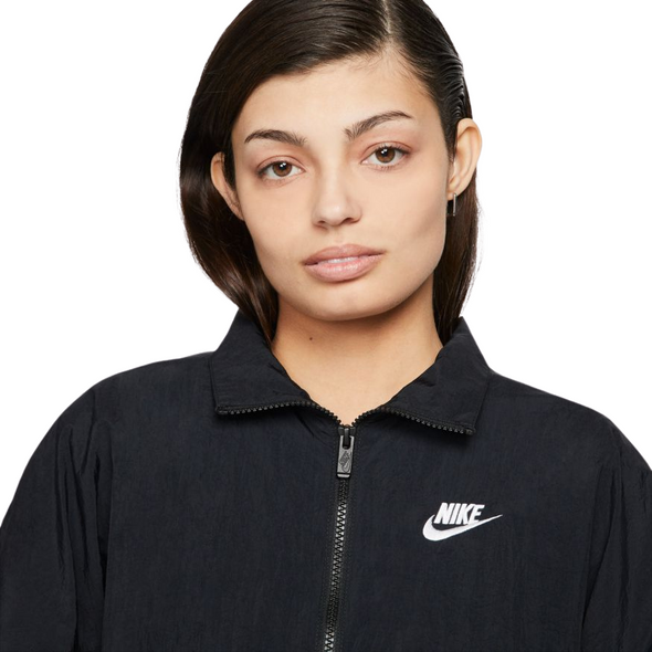 Nike Womens Sportswear Essential Windrunner Jacket